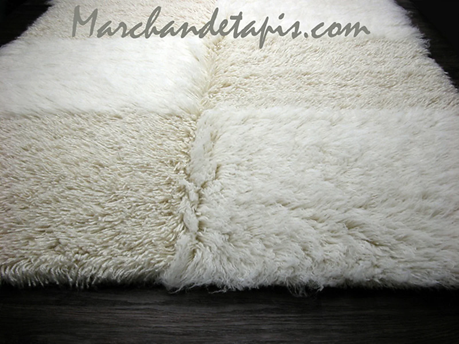Tapis SHAGGY/FLOKATI carrés