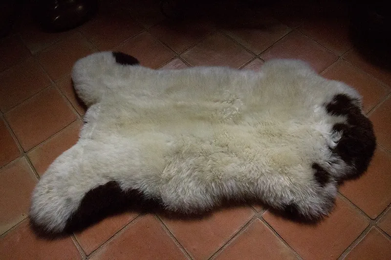 Peau de mouton UK-NAT-3-0126 - Couleur naturelle