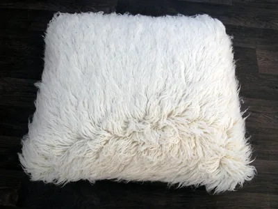 Coussin Flokati pure laine vierge - 1500gr